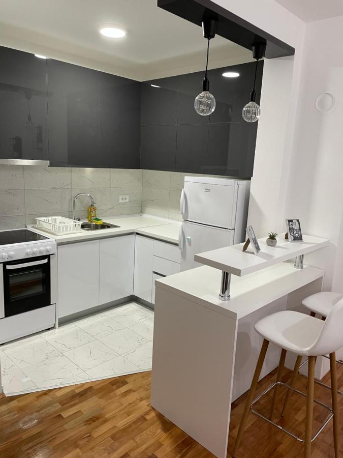 Apartman Lux Vranje Exterior foto