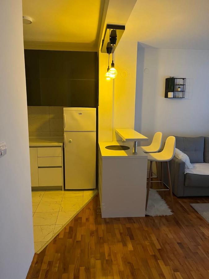 Apartman Lux Vranje Exterior foto