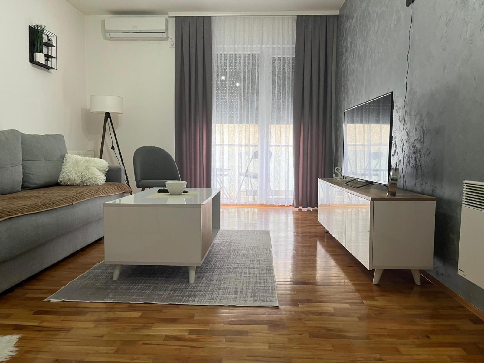 Apartman Lux Vranje Exterior foto