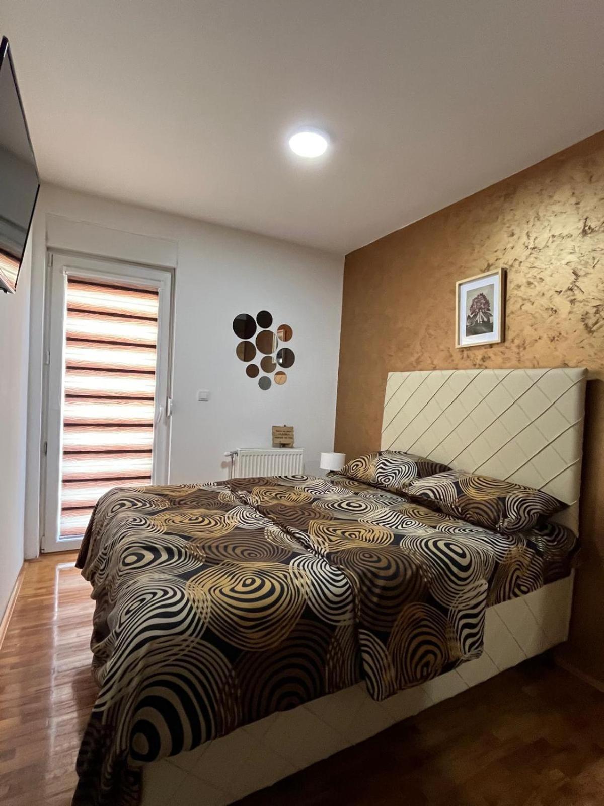 Apartman Lux Vranje Exterior foto